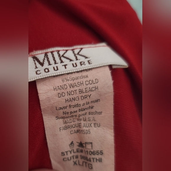 Asymmetrical Tank / Camisole Red - Picture 5 of 7